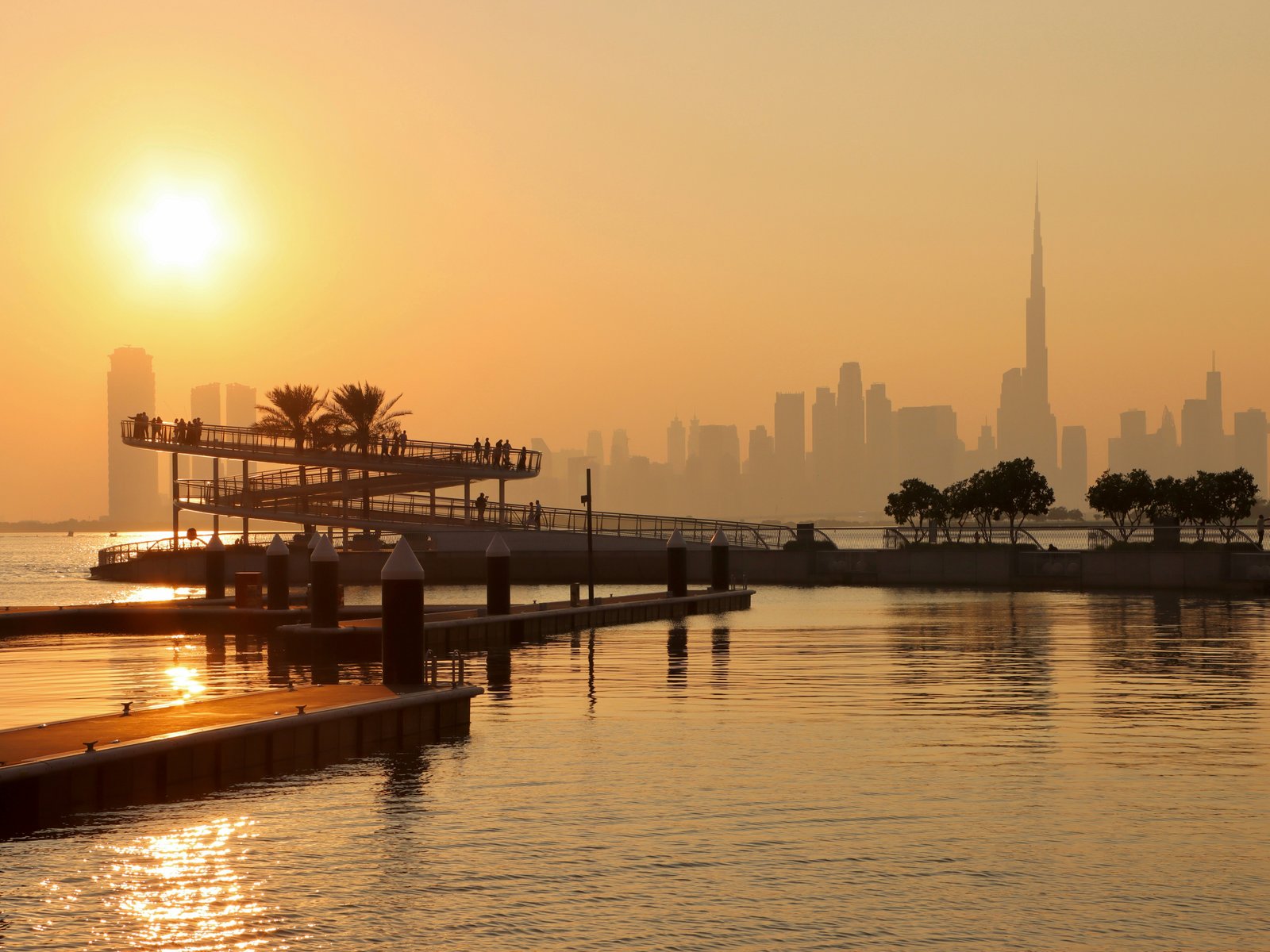 Dubai luxury skyline